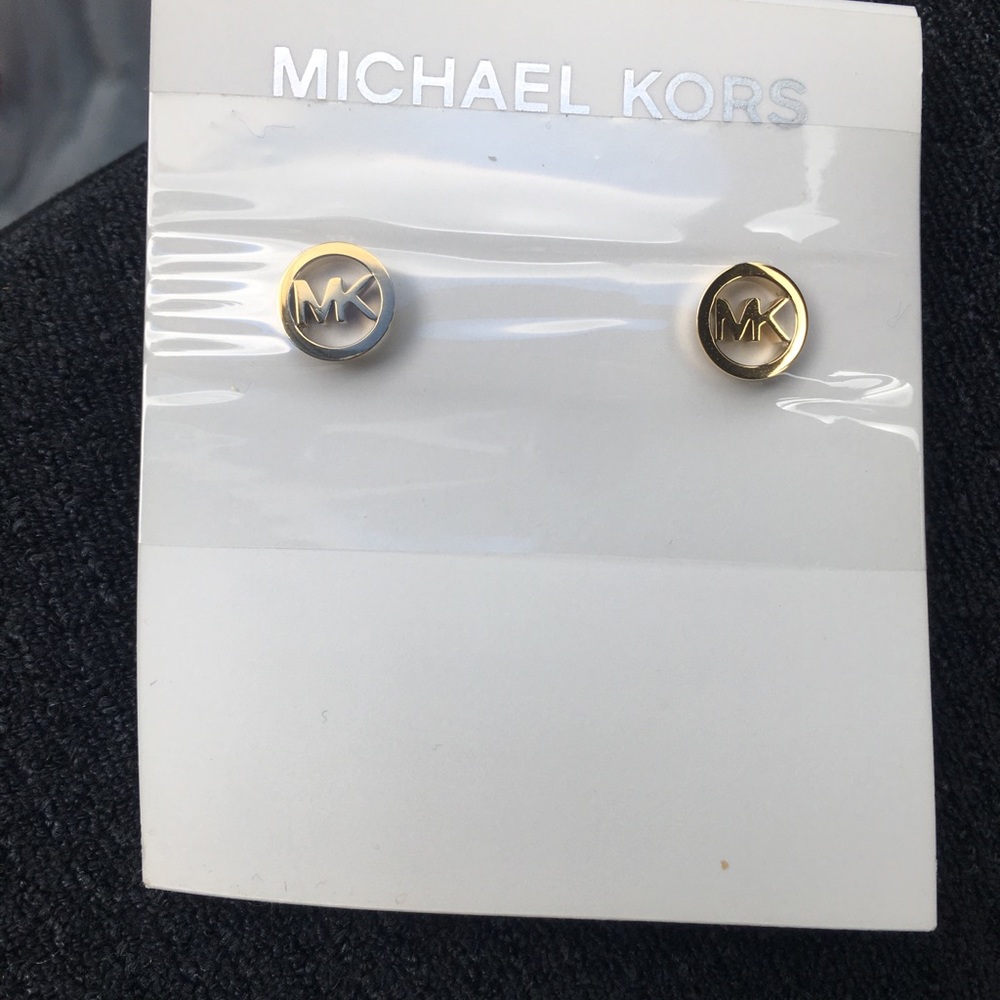 Earrings for pierced ears